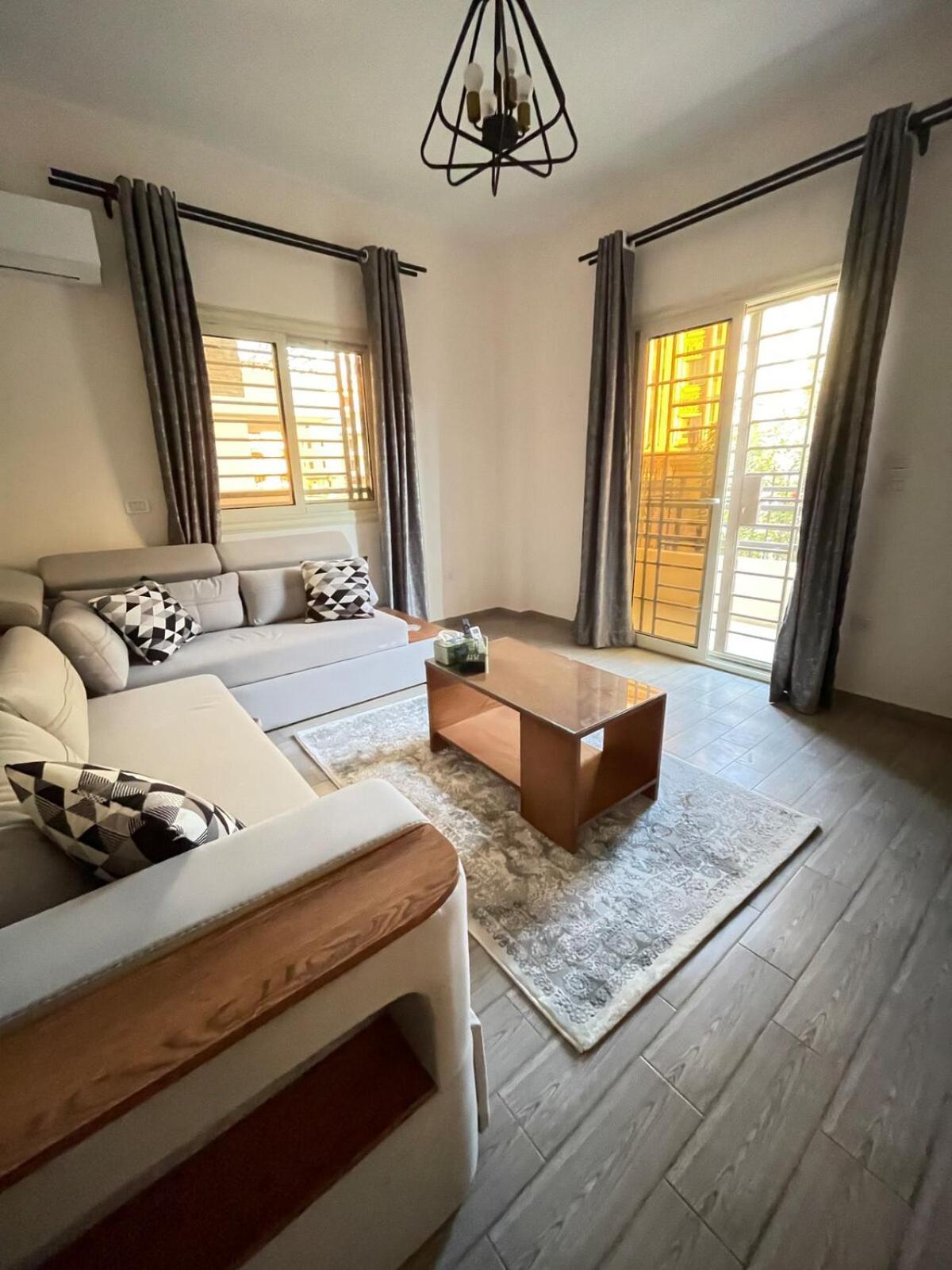 Comfortable New Furnished Apartment, New *